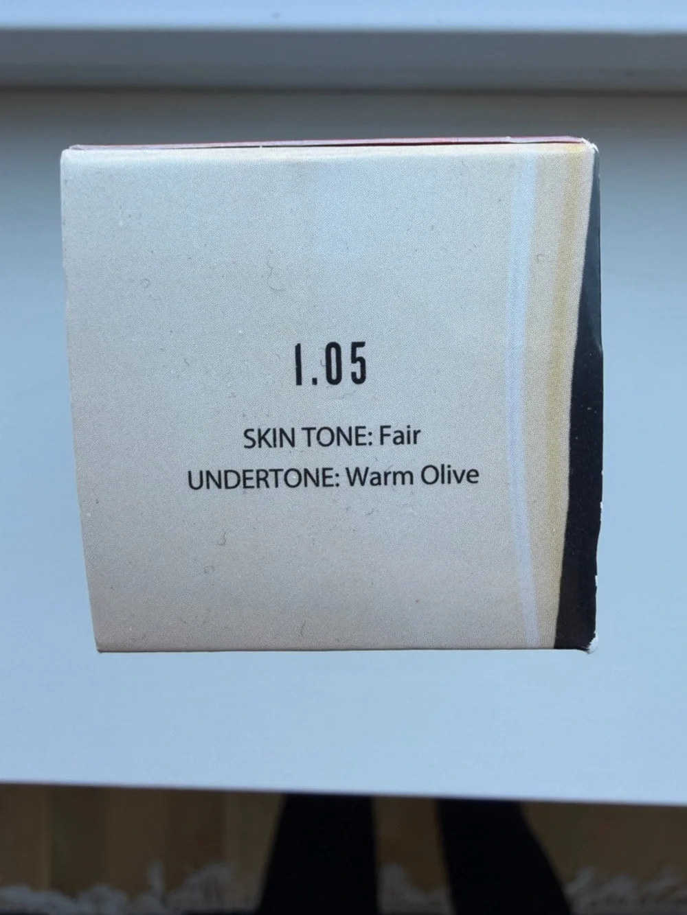 NWT Smashbox Studio Skin 24 Hour Hydra Foundation - 1.05 Fair Warm Olive
